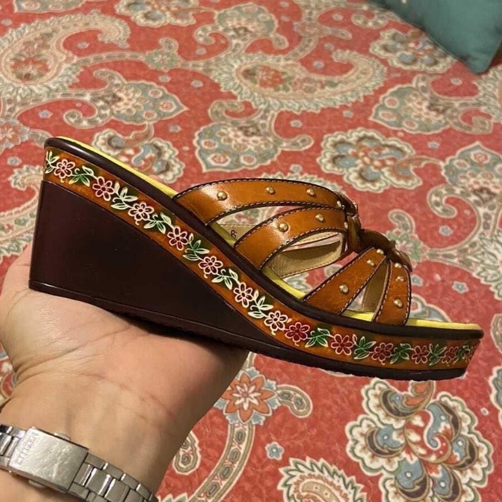 Bamboo brand wedges